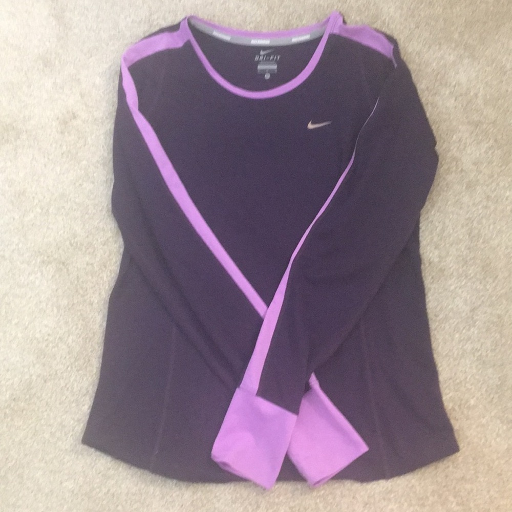 Nike running long sleeve top